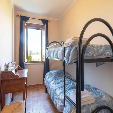 Vakantiehuis Six-bedroom Holiday In Castel Ritaldi Castel San Giovanni (Umbria)